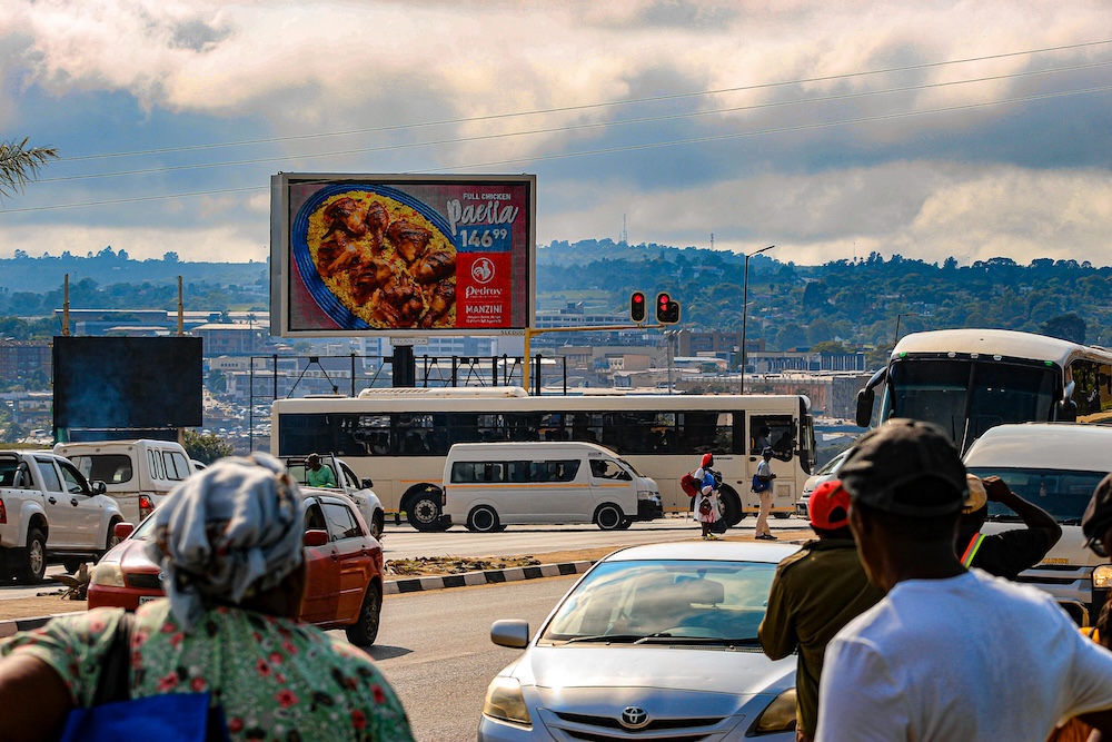 Outdoor advertising: who trusts it — and what that says about SA consumers